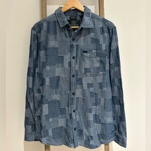 Buffalo David Bitton Patchwork Textured Shirt
Button Up Men's Small Blue NWT
